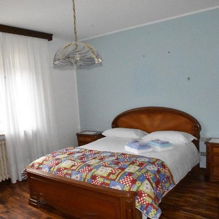 Casa Vacanza Dolcevita Averara Exteriér fotografie