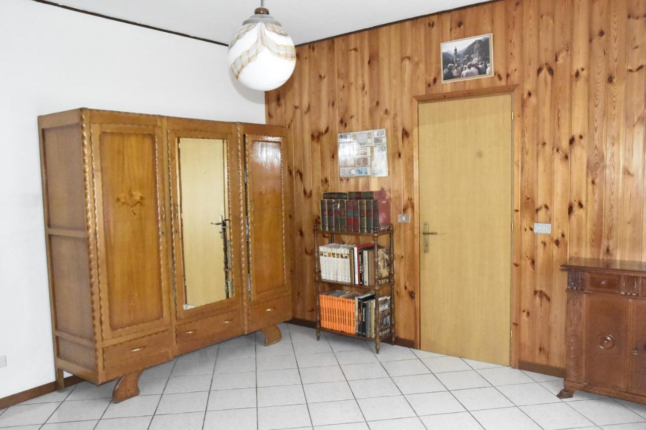 Casa Vacanza Dolcevita Averara Exteriér fotografie
