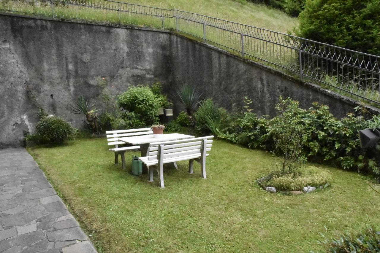 Casa Vacanza Dolcevita Averara Exteriér fotografie